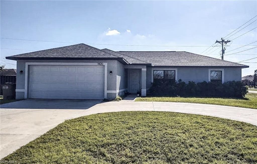 1420 Gleason PKWY CAPE CORAL, FL 33914