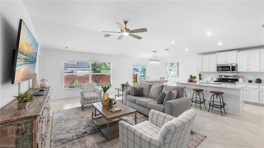 4016 4th ST W LEHIGH ACRES, FL 33971