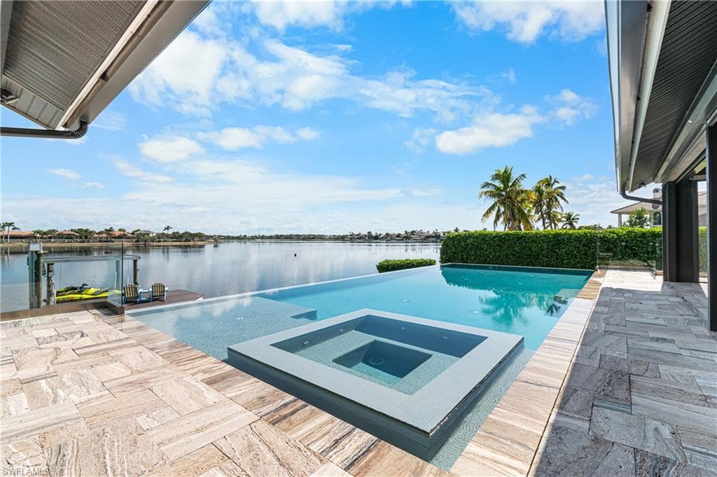 5730 Harborage DR FORT MYERS, FL 33908