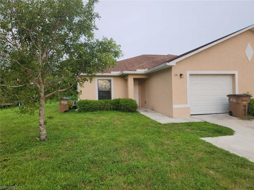 231 SE 24th AVE CAPE CORAL, FL 33990