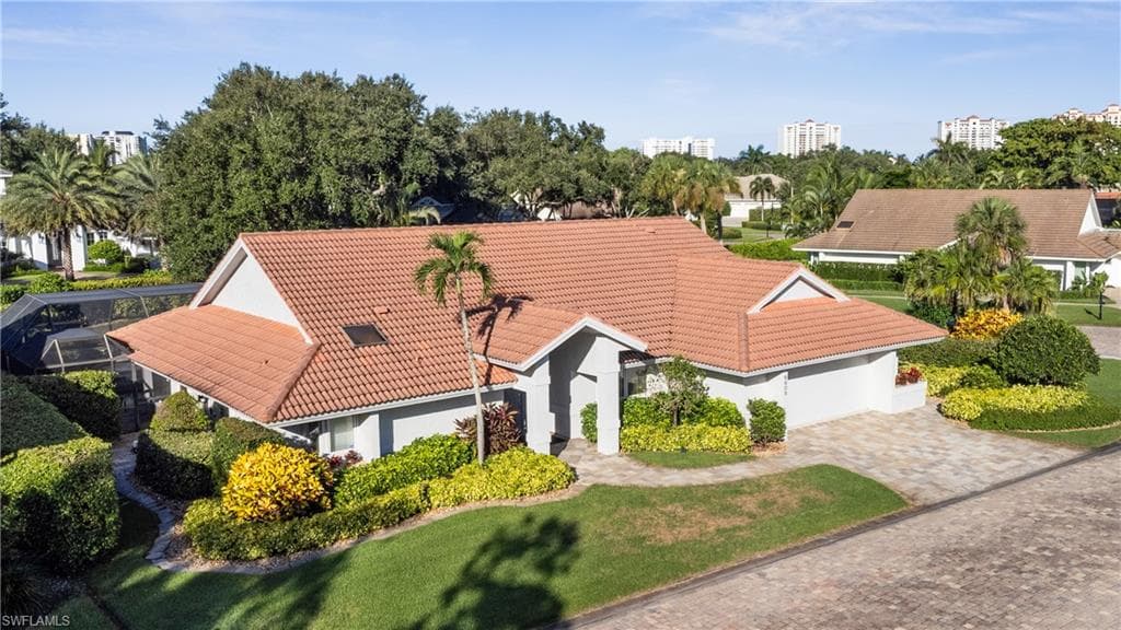 6605 Southfork NAPLES, FL 34108