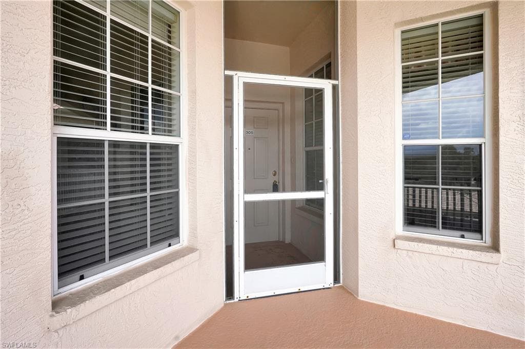 9180 Southmont CV 305 FORT MYERS, FL 33908