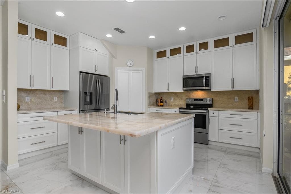 10125 Golden Elm DR ESTERO, FL 33928