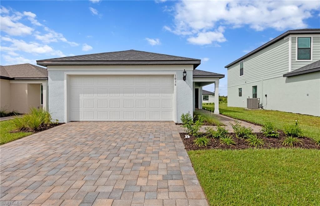 1036 Caloosa Breeze DR LABELLE, FL 33935