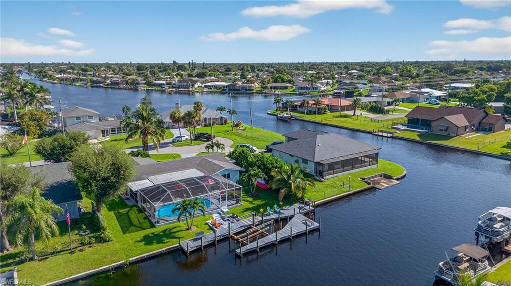 138 SE 40th ST CAPE CORAL, FL 33904