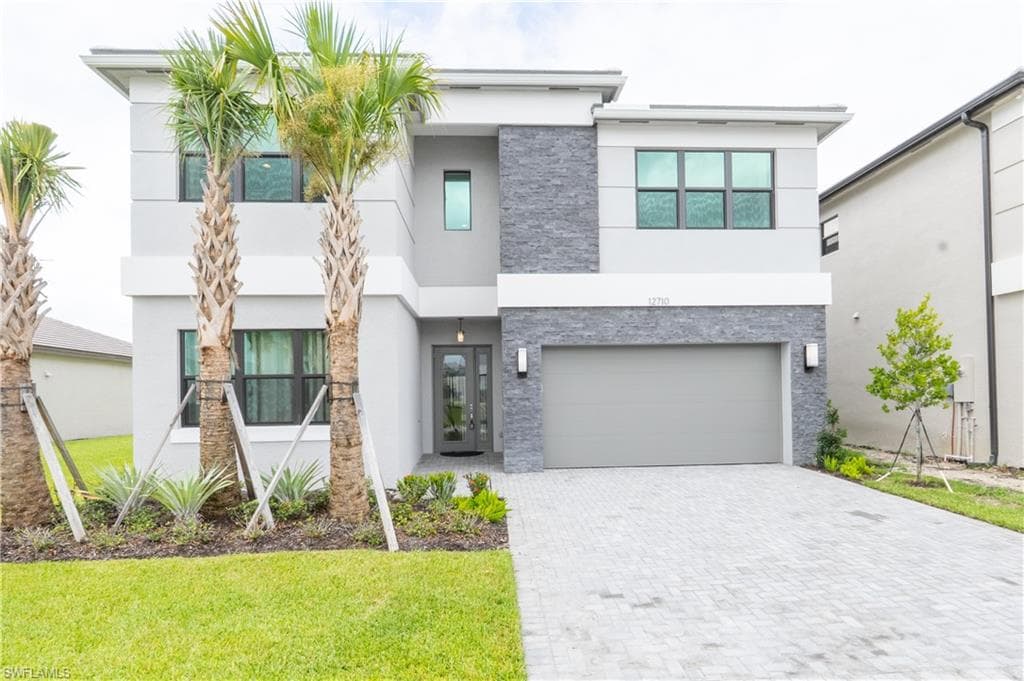 12710 Caballo CT ESTERO, FL 33928