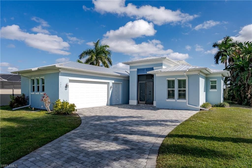 121 Newport DR NAPLES, FL 34114