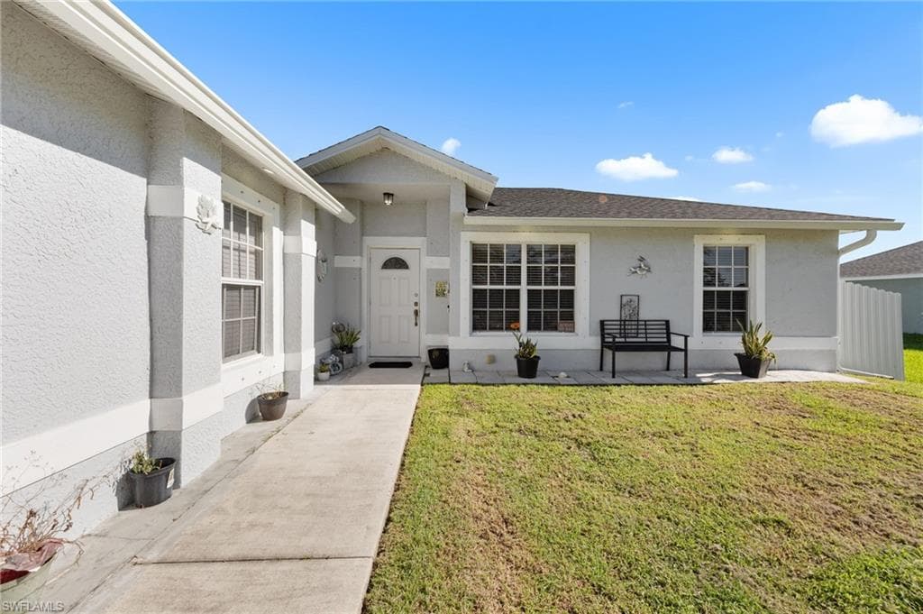 1731 Trafalgar PKWY CAPE CORAL, FL 33991