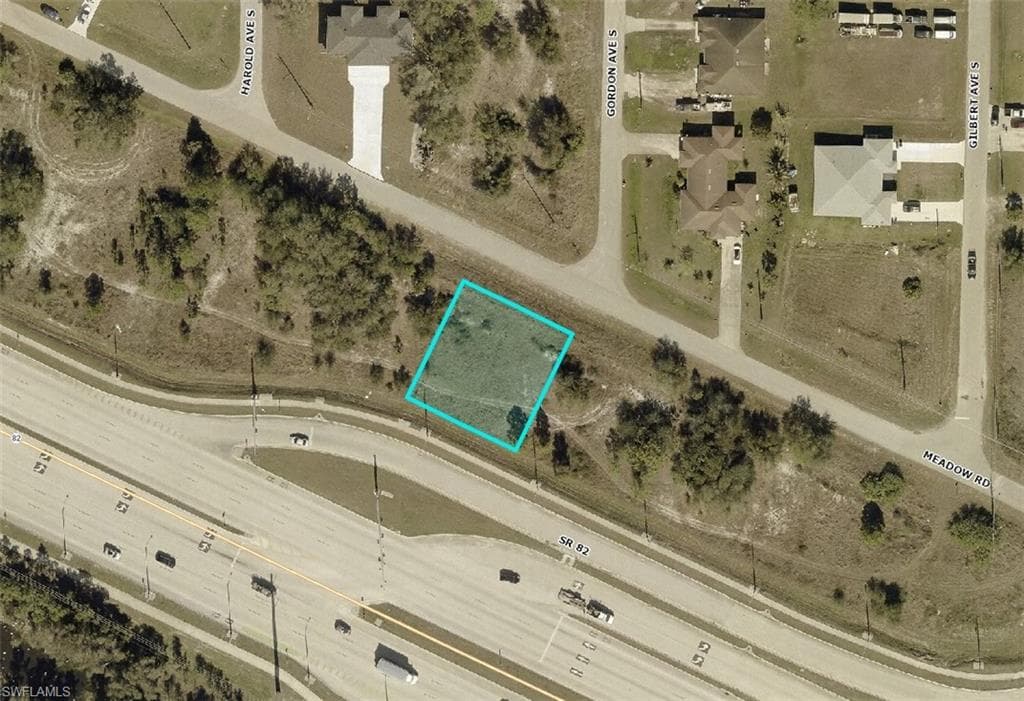 1108 Meadow RD LEHIGH ACRES, FL 33973