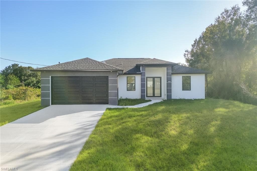 2708 Helen PL LEHIGH ACRES, FL 33971