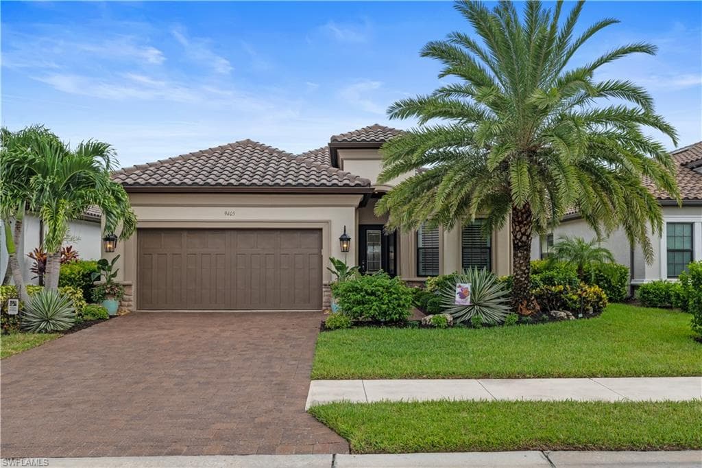 9405 Terresina DR NAPLES, FL 34119