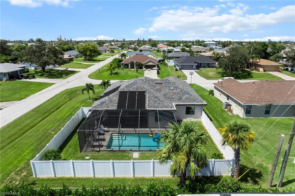 1016 SW 33rd TER CAPE CORAL, FL 33914