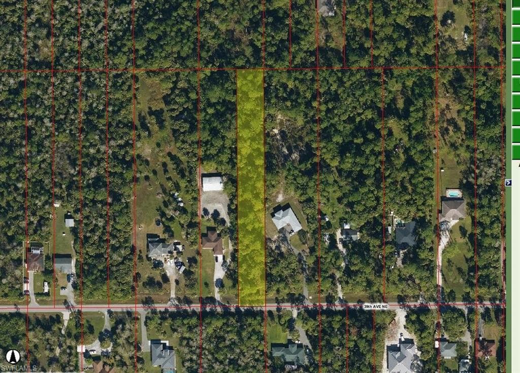 39th AVE NE