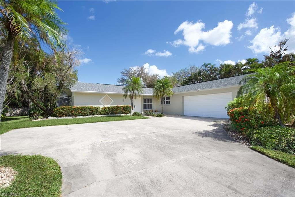 673 Travers AVE FORT MYERS, FL 33919