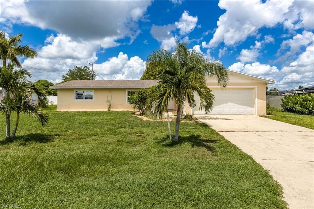 108 Starview AVE LEHIGH ACRES, FL 33936