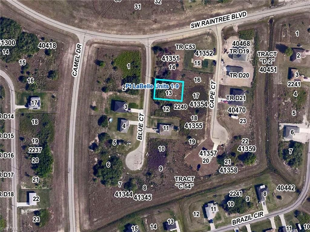 7005 BLUE CT LABELLE, FL 33935