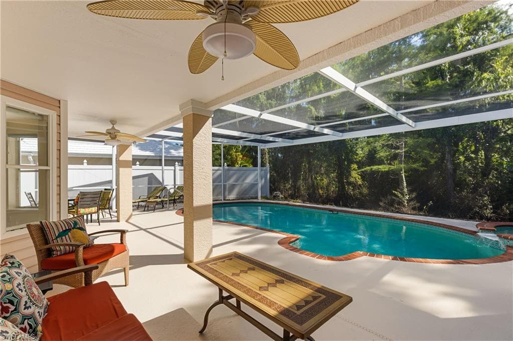 1267 Silverstrand DR NAPLES, FL 34110