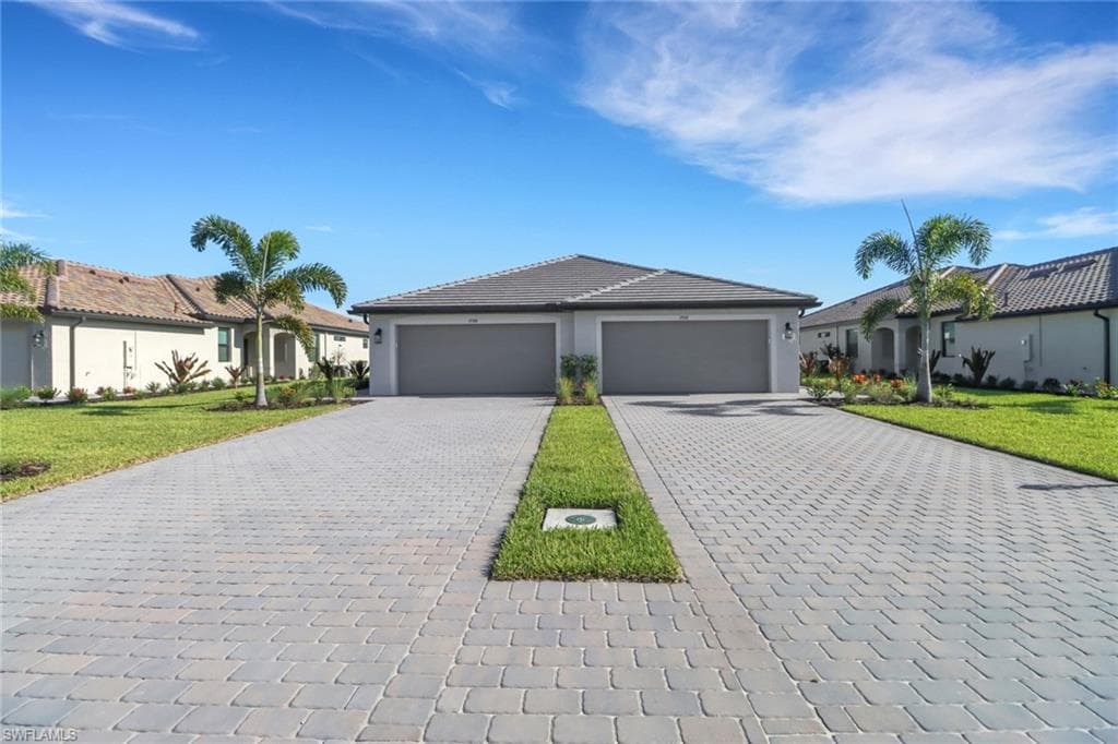 19588 Hinkley DR ESTERO, FL 33928