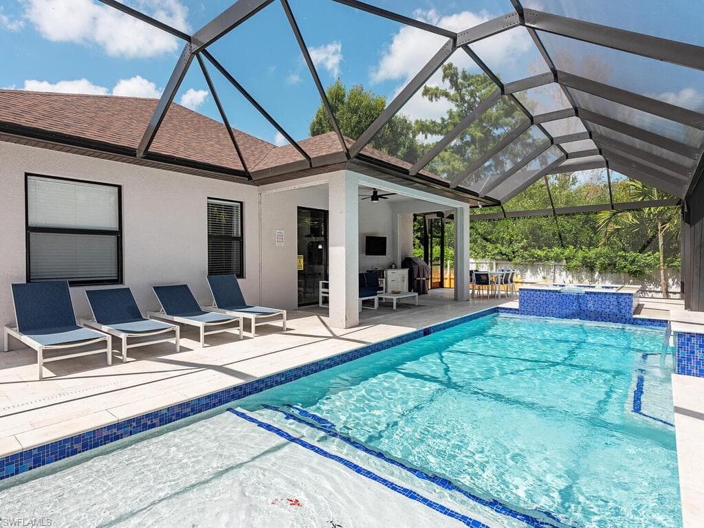 1021 Creech RD NAPLES, FL 34103