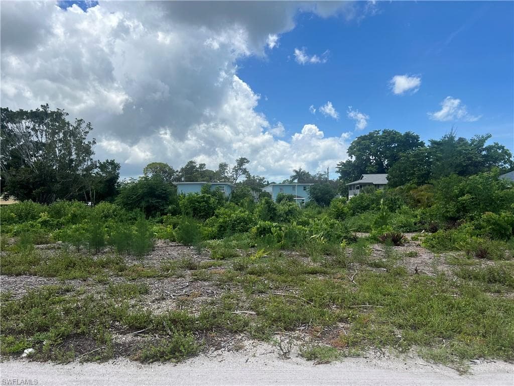 4211 Mariner LN BONITA SPRINGS, FL 34134