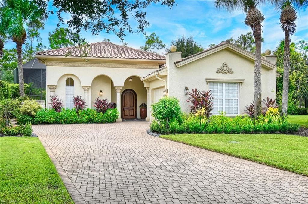 3130 Terramar CT NAPLES, FL 34119