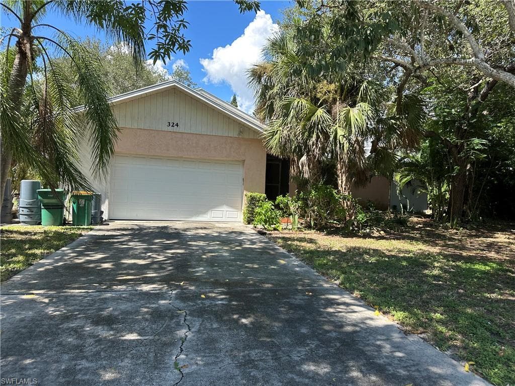 324 Sharwood DR NAPLES, FL 34110