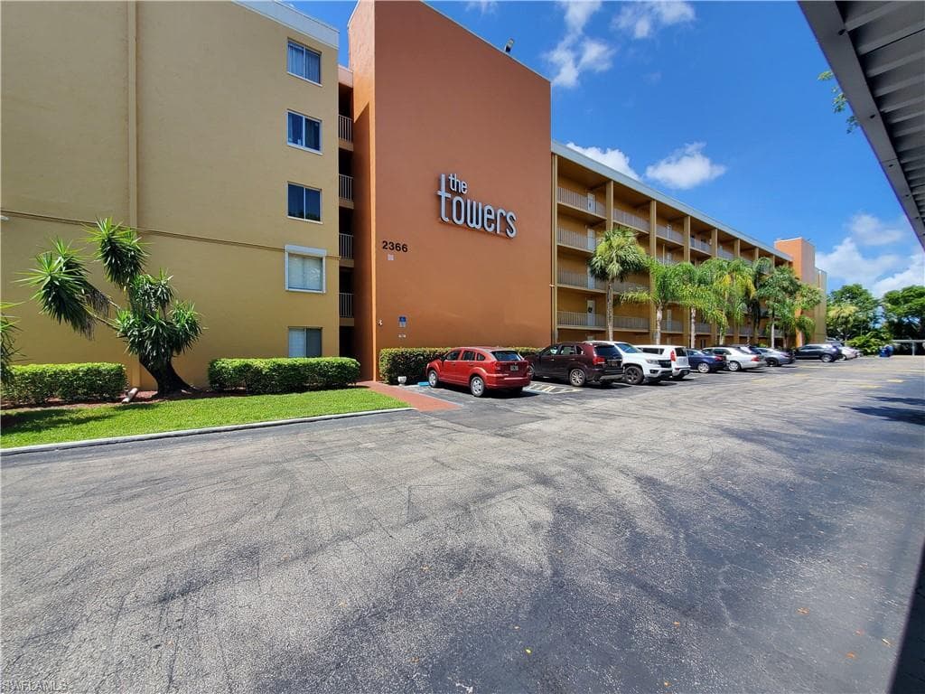 2366 E Mall DR 421 FORT MYERS, FL 33901