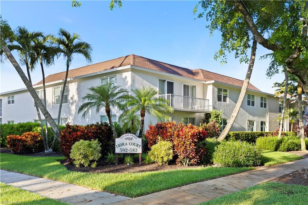 578 Broad AVE S 578 NAPLES, FL 34102