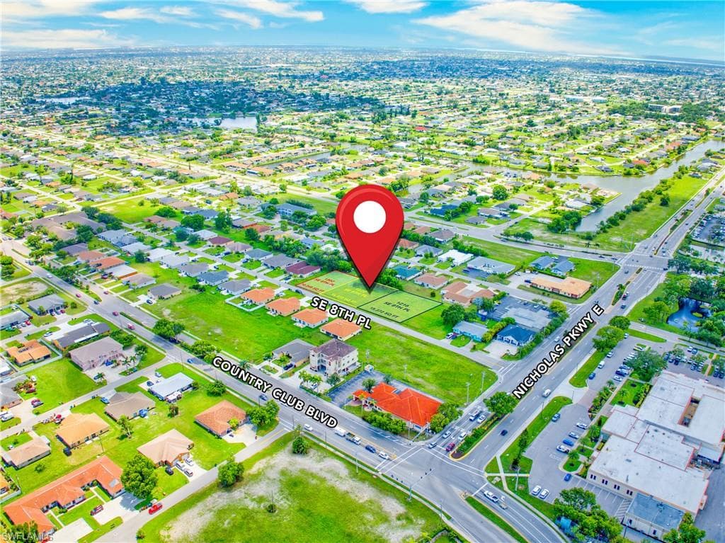 1222 SE 8th PL CAPE CORAL, FL 33990