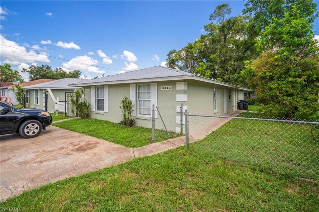 5443 sago AVE FORT MYERS, FL 33907