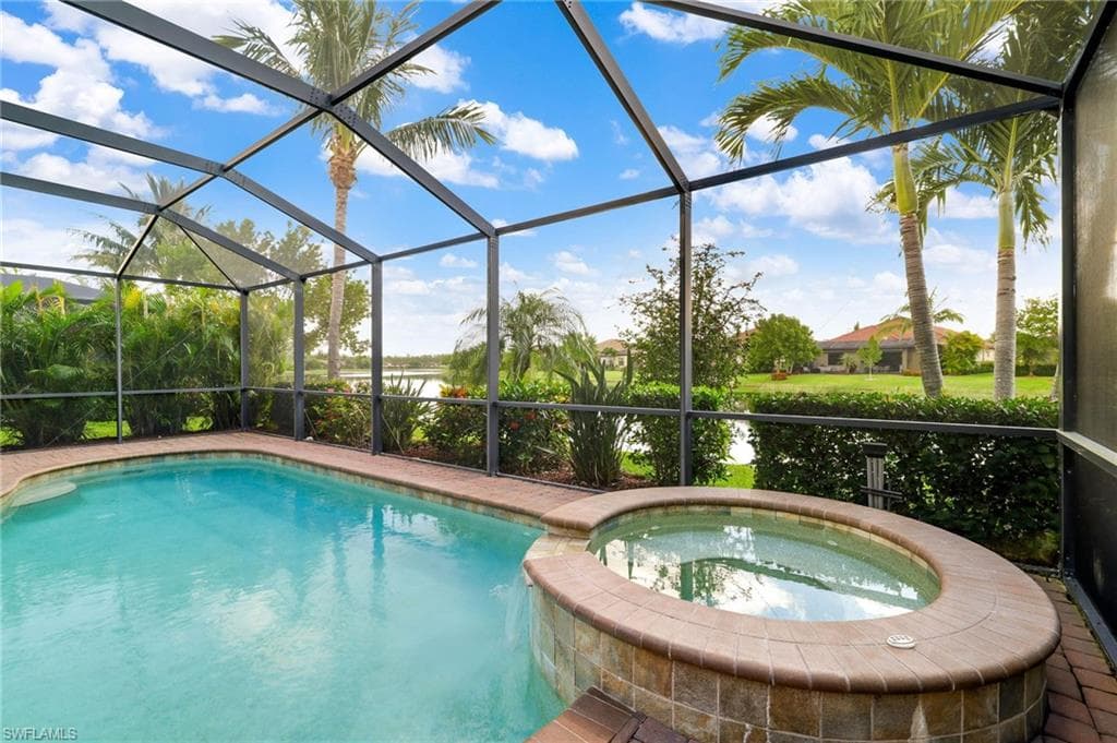 28131 Edenderry CT BONITA SPRINGS, FL 34135