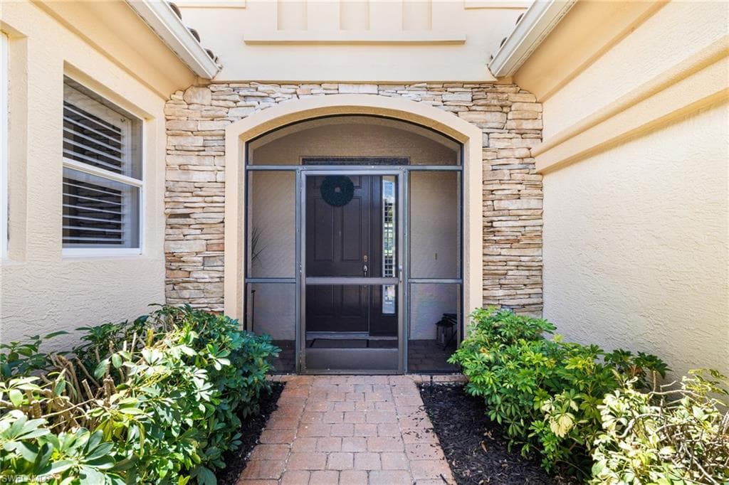 10501 Bellagio DR FORT MYERS, FL 33913