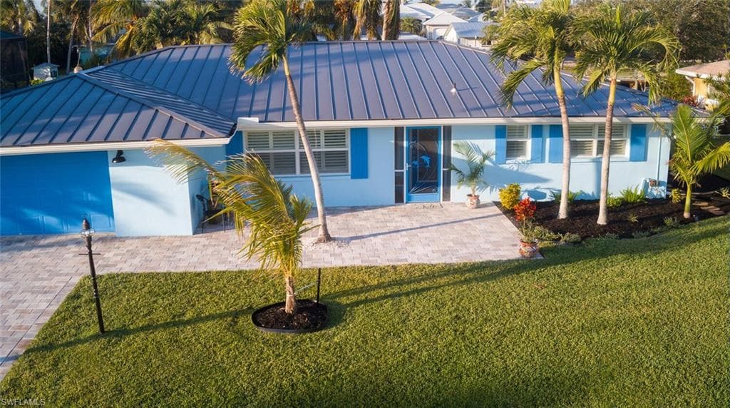 6135 Plumosa AVE FORT MYERS, FL 33908