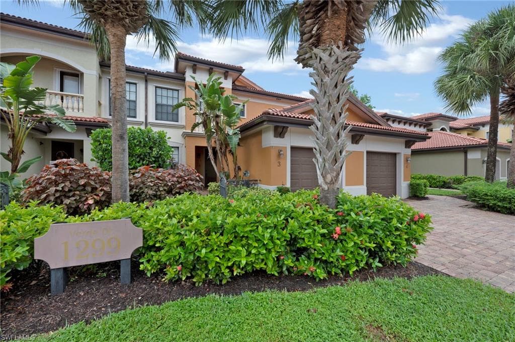 1299 Verde DR 1503 NAPLES, FL 34105