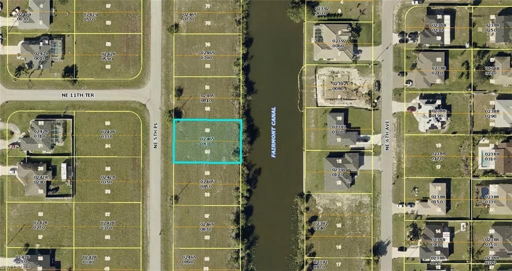 1105 NE 5th PL CAPE CORAL, FL 33909