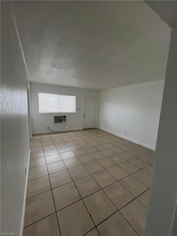 2452 Stella ST 205 FORT MYERS, FL 33901