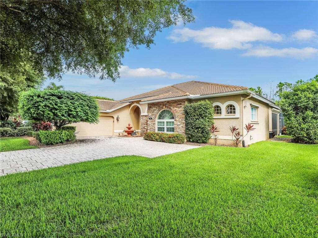 9560 Cedar Creek DR BONITA SPRINGS, FL 34135