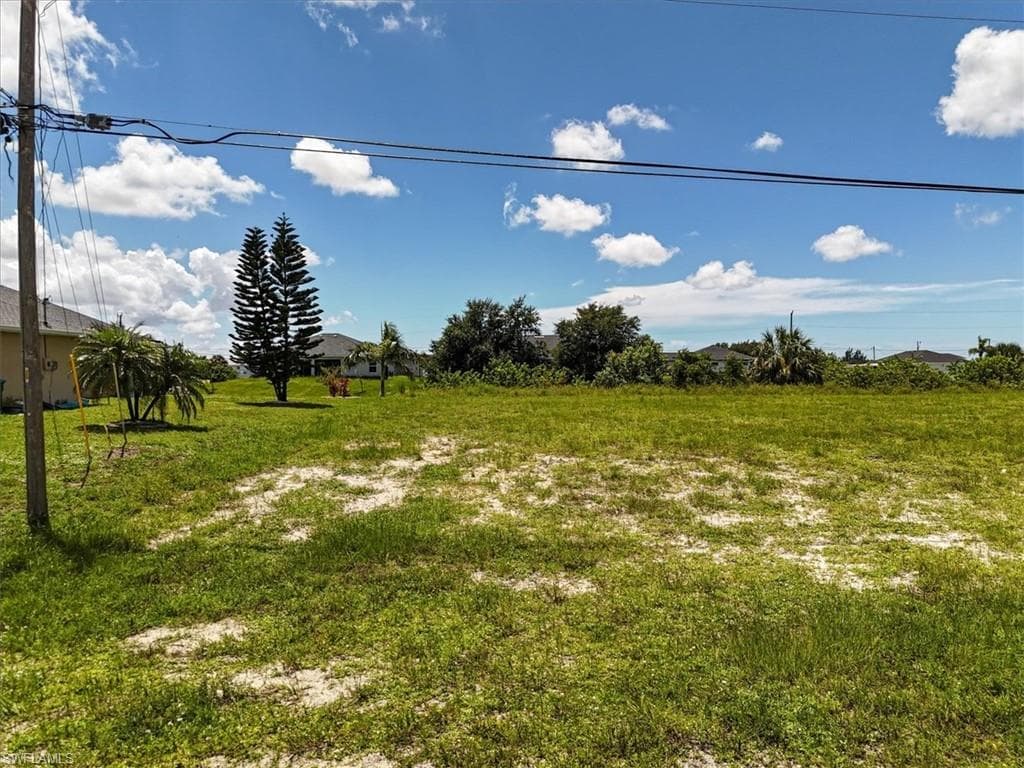 1800 NW 2 TER CAPE CORAL, FL 33993
