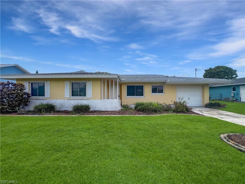 218 SW 46th TER CAPE CORAL, FL 33914