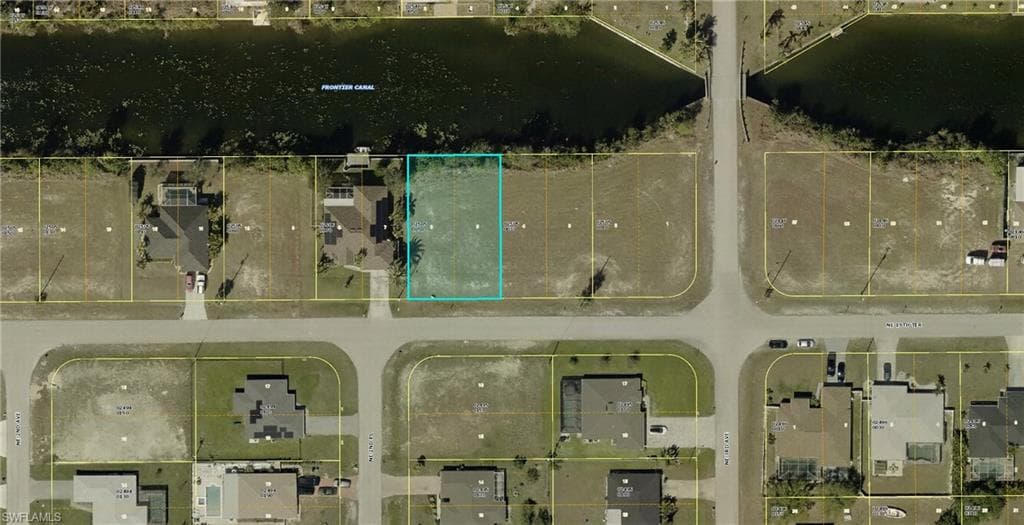 219 NE 19th TER CAPE CORAL, FL 33909