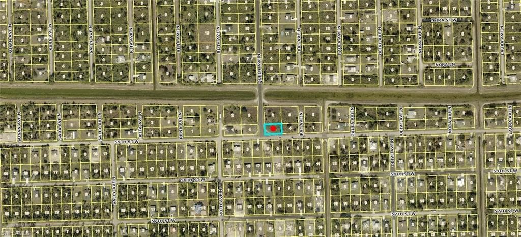 5900 Queen AVE N LEHIGH ACRES, FL 33971