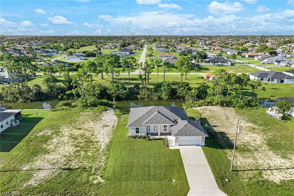 1828 NW 30th TER CAPE CORAL, FL 33993