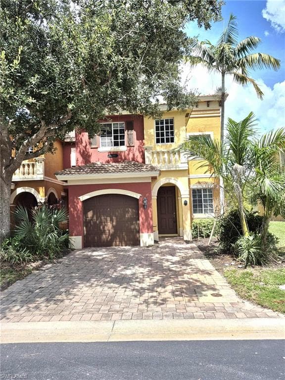 10300 Olivewood WAY 71 ESTERO, FL 33928