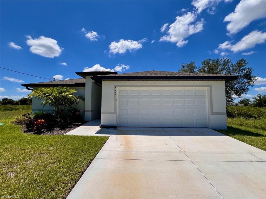 2609 59th ST W LEHIGH ACRES, FL 33971