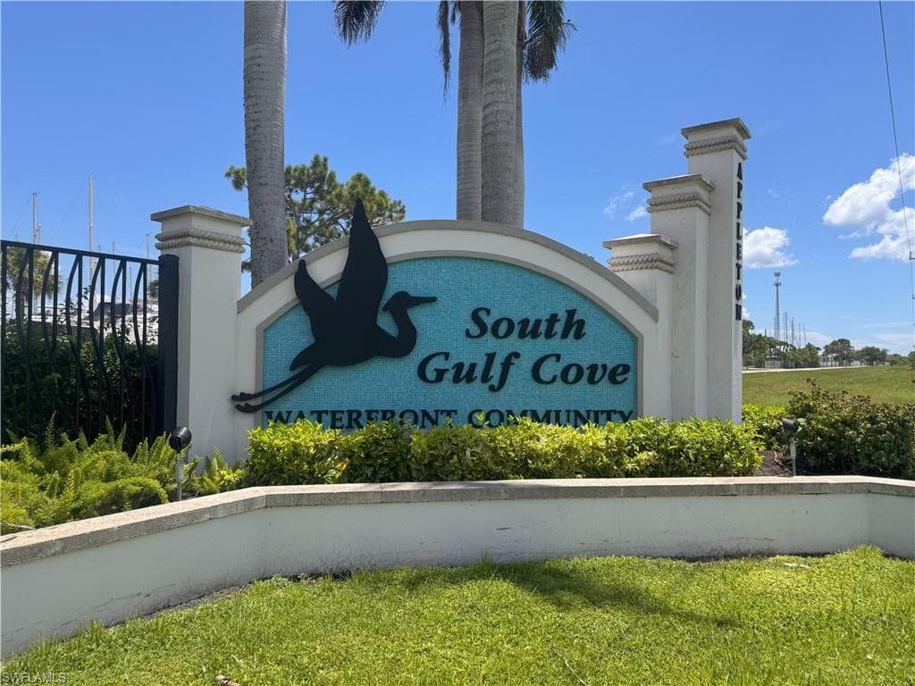 15541 Havana CIR PORT CHARLOTTE, FL 33981