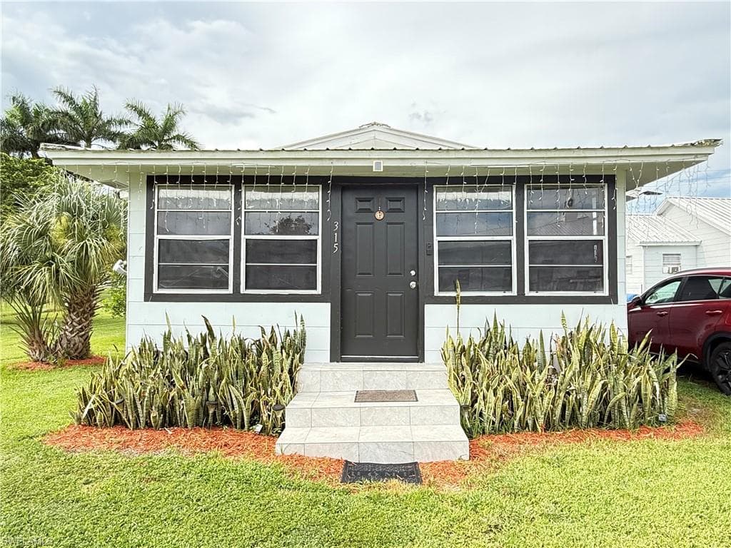 315 Avenue J SW MOORE HAVEN, FL 33471