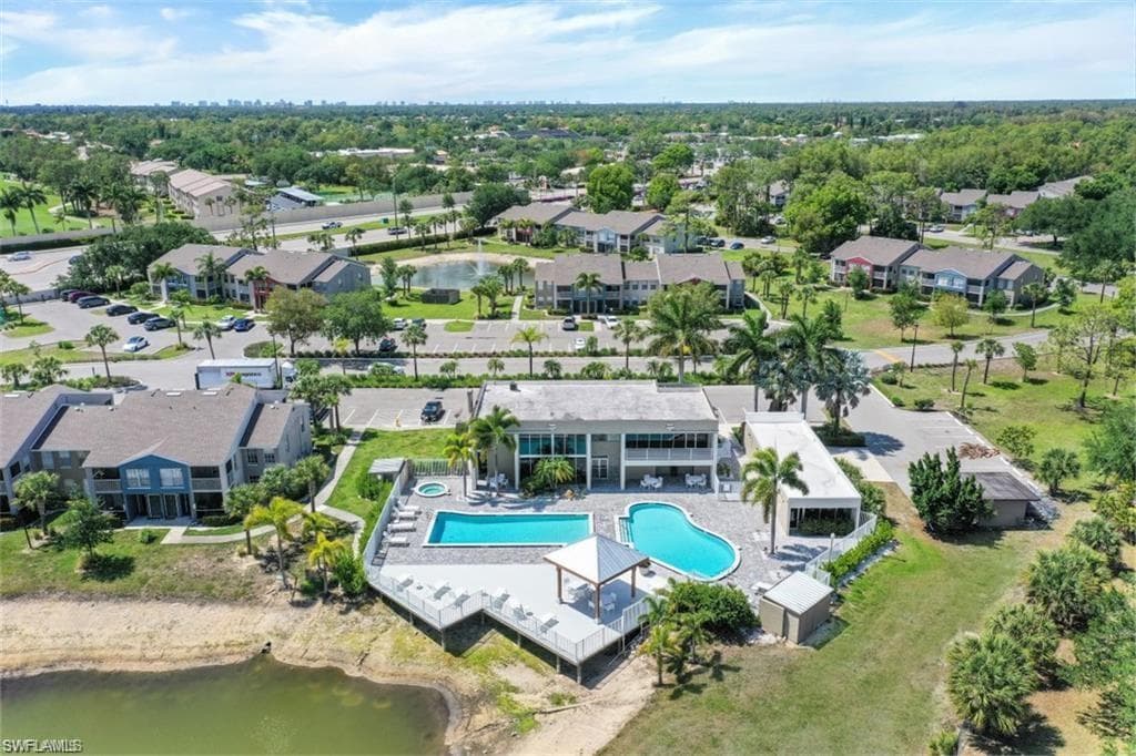 161 Santa Clara DR 60 UNITS NAPLES, FL 34104