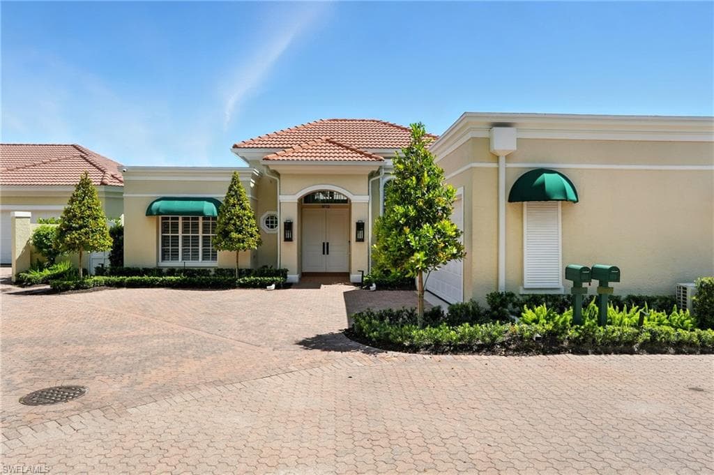 3712 Rachel LN NAPLES, FL 34103