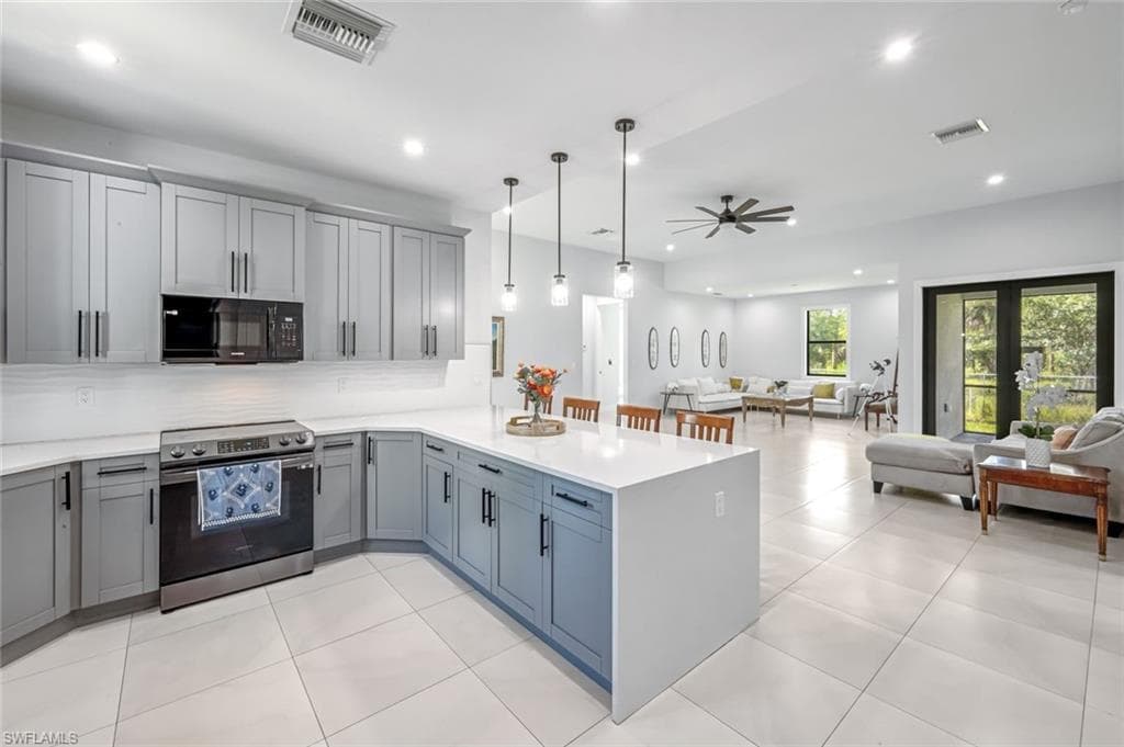 2682 4th AVE SE NAPLES, FL 34117