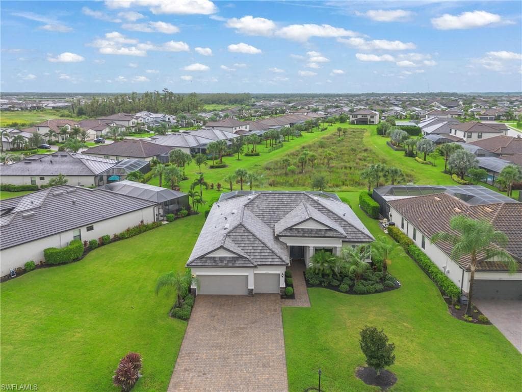 17477 Elkgrove LN ESTERO, FL 33928